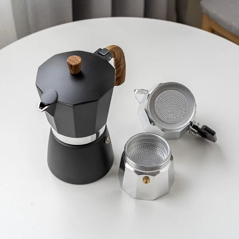 Cafetière Italienne Moka en Aluminium – Style Barista